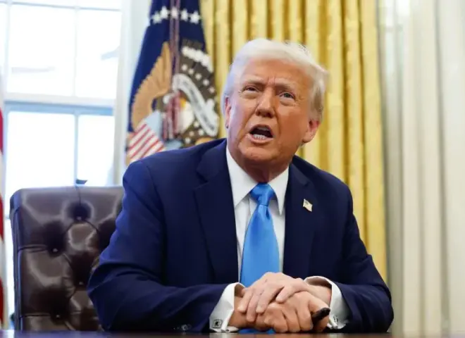 ترامب ينوي التدخل العسكري في كوبا ويواصل العقوبات الاقتصادية بعد أزمة فنزويلا