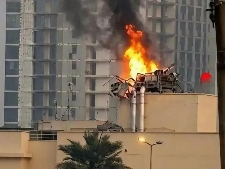 انفجار ضخم في بغداد.. والسفارة الأمريكية تفعل نظام الدفاع الجوي