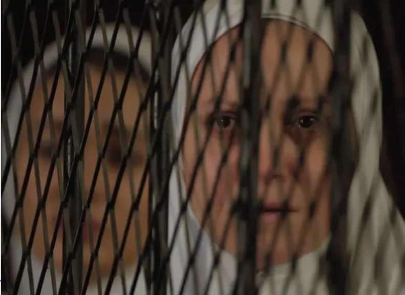 في الحلقة 13 من حكاية نرجس.. سجن ريهام عبد الغفور 10 سنوات وزواج عوني من شقيقتها