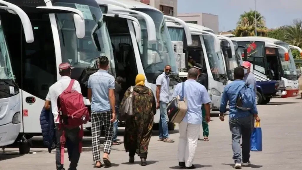 المغرب يعلن دعما استثنائيا لقطاع النقل بسبب الحرب في الشرق الأوسط