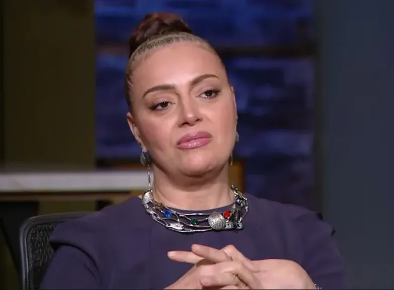 ختمة قرآنية كل جمعة.. هبة عبد الغني تتحدث عن تجربتها الصعبة بعد وفاة والديها