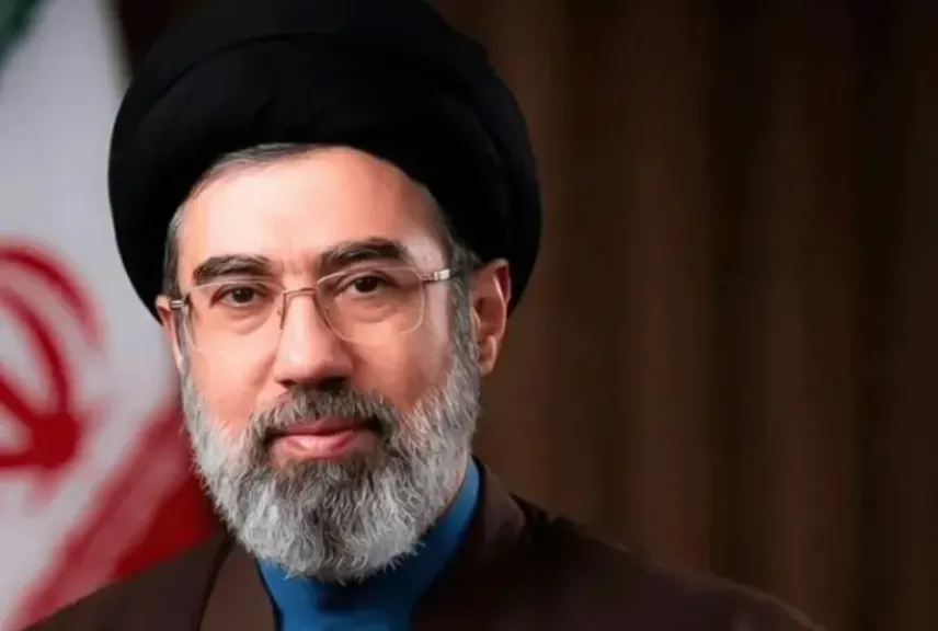 بعد إعلانها اغتيال لاريجاني.. إسرائيل تتوعد المرشد الإيراني بمصير مشابه