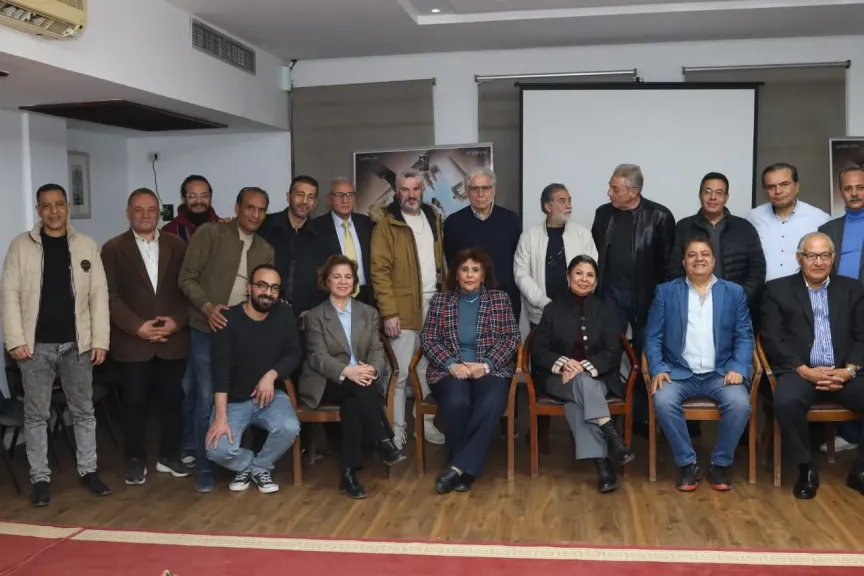 بحضور محمود حميدة:اللجنة العليا تشهد الاستعدادات النهائية لانطلاق مهرجان الأقصر للسينما الأفريقية