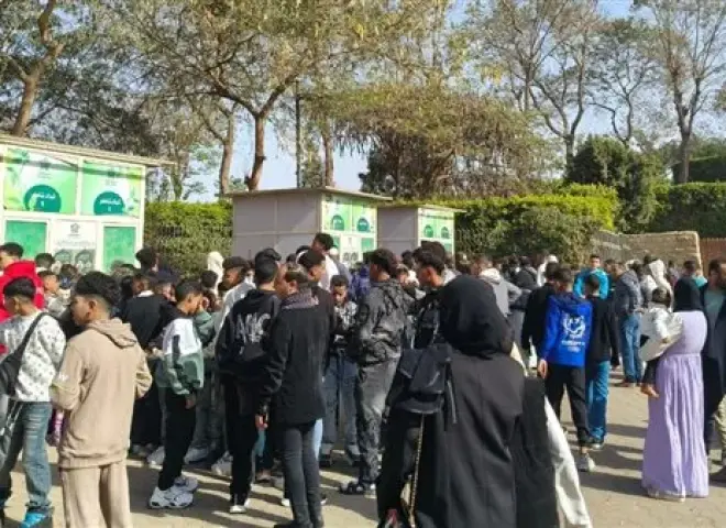 «التذكرة تبدأ من 5 جنيهات».. إقبال كبير على حدائق القاهرة في عيد الفطر