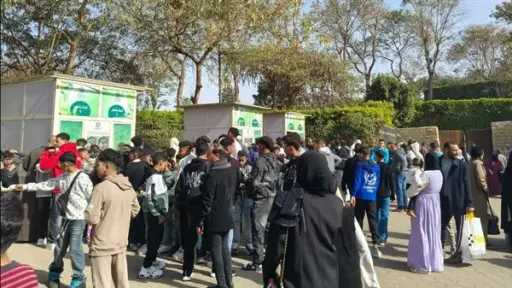 «التذكرة تبدأ من 5 جنيهات».. إقبال كبير على حدائق القاهرة في عيد الفطر