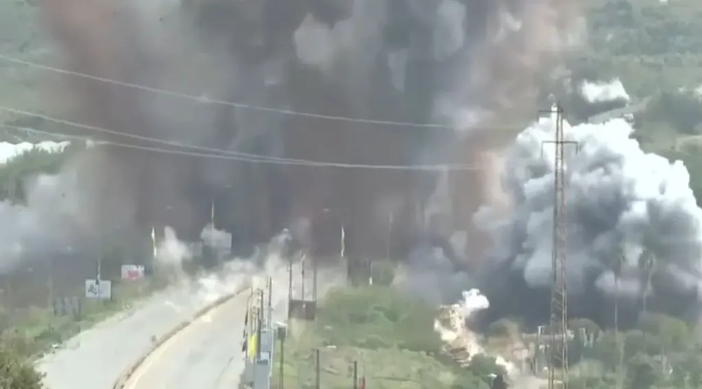 قصف إسرائيلي يستهدف جسرا في جنوب لبنان