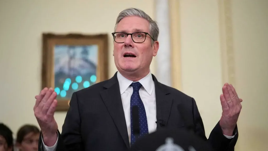 ستارمر: على بريطانيا الاستعداد لاستمرار الحرب الإيرانية لفترة من الزمن