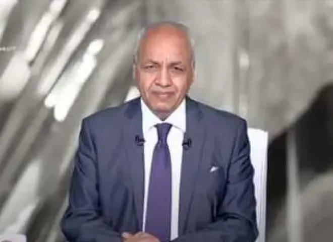 مصطفى بكري يحذر من المرحلة الأخطر في الحرب: إسرائيل قد تلجأ إلي ضرب إيران بقنبلة نووية تكتيكية