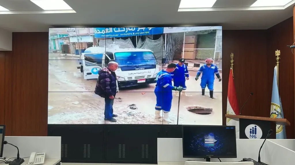 محافظ مطروح يتابع جهود  سحب تراكمات مياه الامطار ورفع درجة الاستعداد لمواجهة السيول