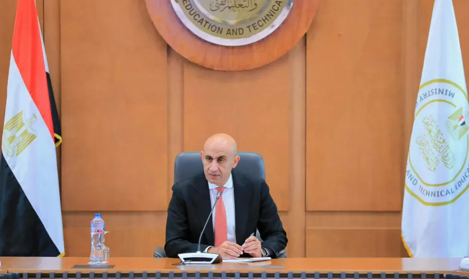 وزير التعليم يشدد على تعزيز الانضباط المدرسي ومتابعة انتظام حضور الطلاب