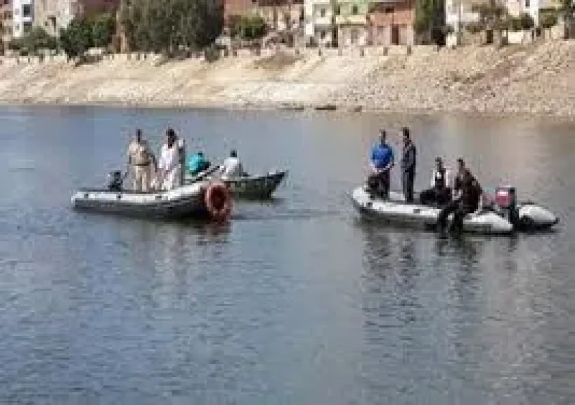 انتشال جثة شخص من مياه النيل في أسوان