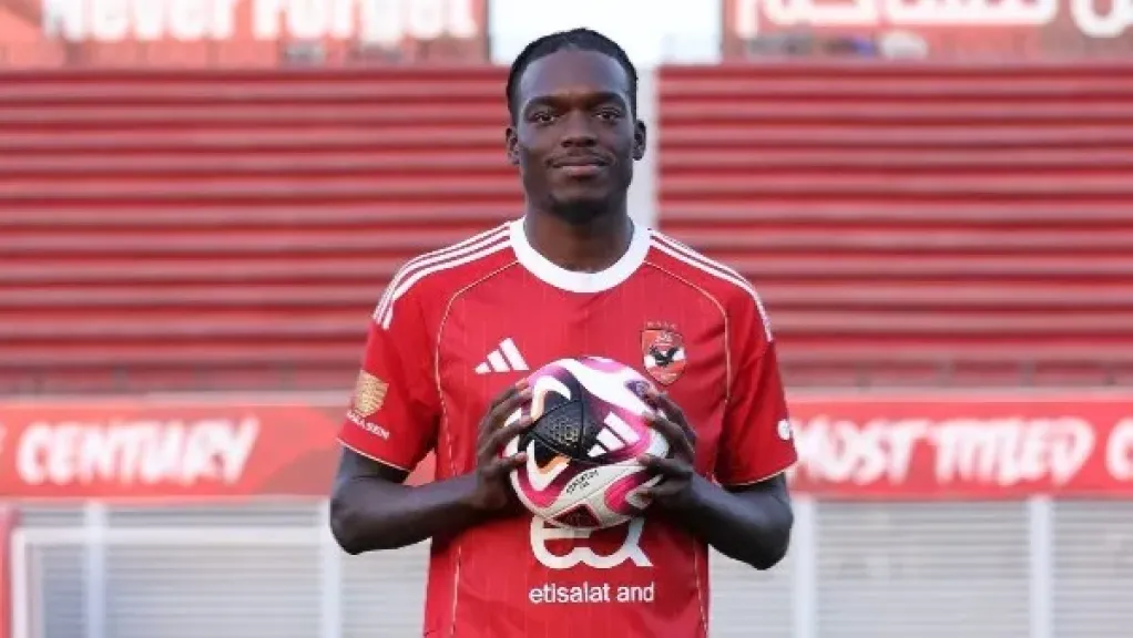 الأهلي يقرر تغريم مهاجمه بسبب تصريحاته المثيرة والقرار بعد العودة من المنتخب