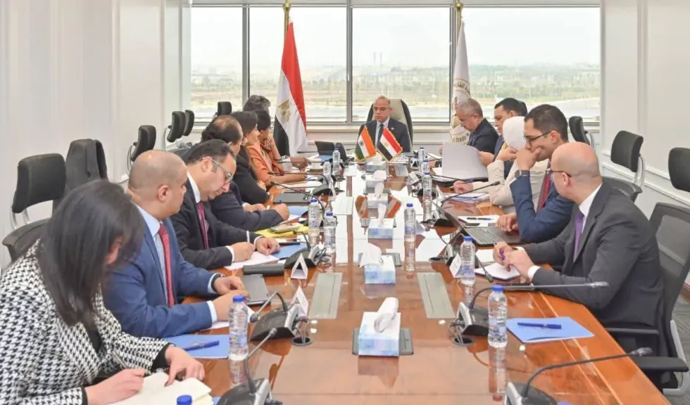 وزير الاستثمار يبحث مع السفير الهندي بالقاهرة تعميق الشراكة الاقتصادية