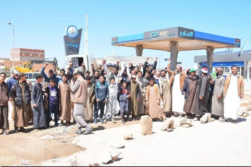 محافظ مطروح يشيد بمشاركة أهالي سيدي براني في حملة نظافة موسعة تمت بجهود مجتمعية