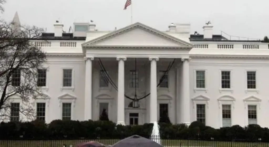 البيت الأبيض: تقدم في محادثات سرية مع طهران.. ووقف مؤقت لاستهداف منشآت الطاقة