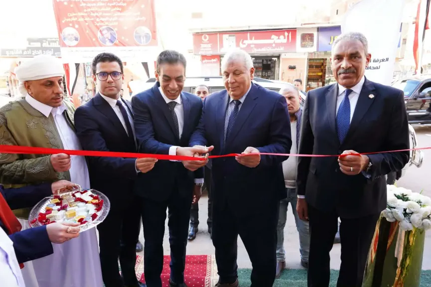 محافظ مطروح يشهد توقيع بروتوكول تعاون مع الخارجية.. ويفتتح أول مكتب للتصديقات