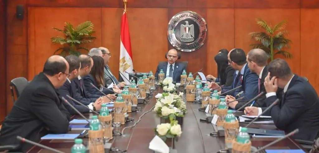 وزير الاستثمار يلتقى بمسئولي مصر السيادي والرقابة المالية لبحث تطورات إنشاء شركة VC SPACs للاستثمار في الشركات الناشئة