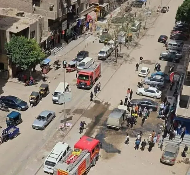 دون أموال.. السيطرة على حريق نشب داخل سيارة لتغذية الـATM