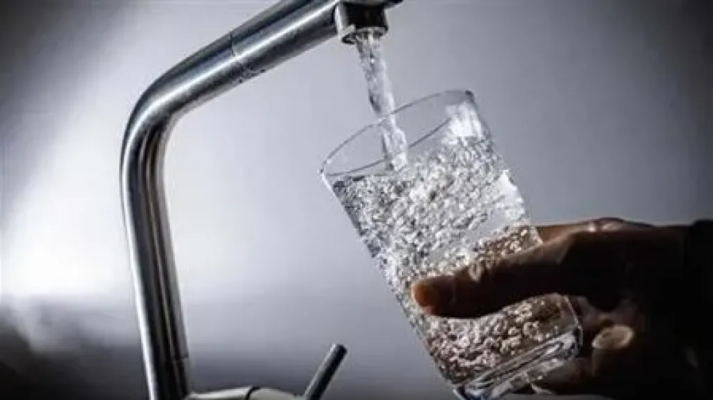 بعد شائعة الميكروب.. خطوات تأمين مياه الشرب «من المحطة إلى الحنفية»