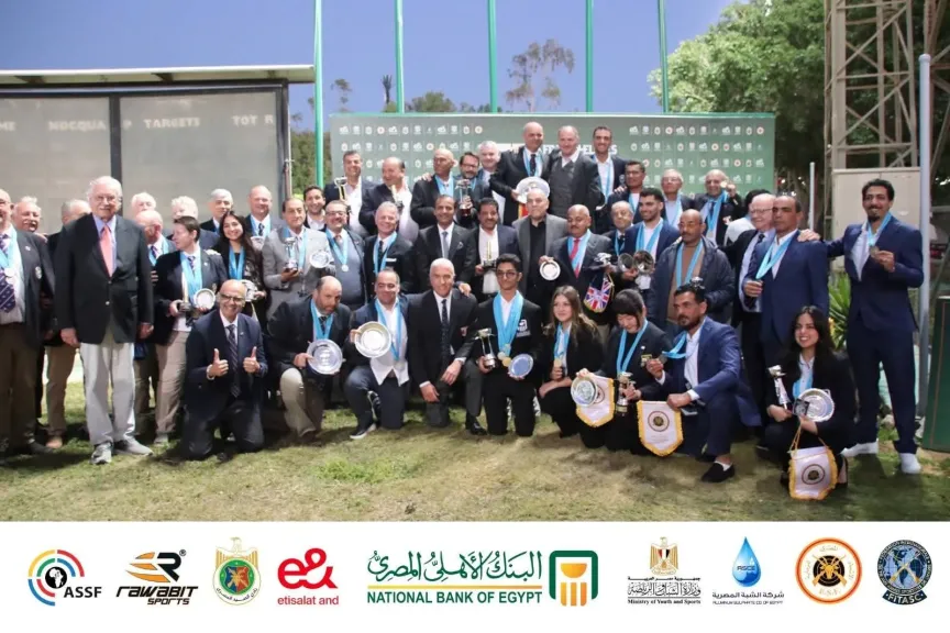 وزير الشباب والرياضة يهنئ أبطال الرماية بعد حصد 31 ميدالية و12 لقب بطل أفريقيا