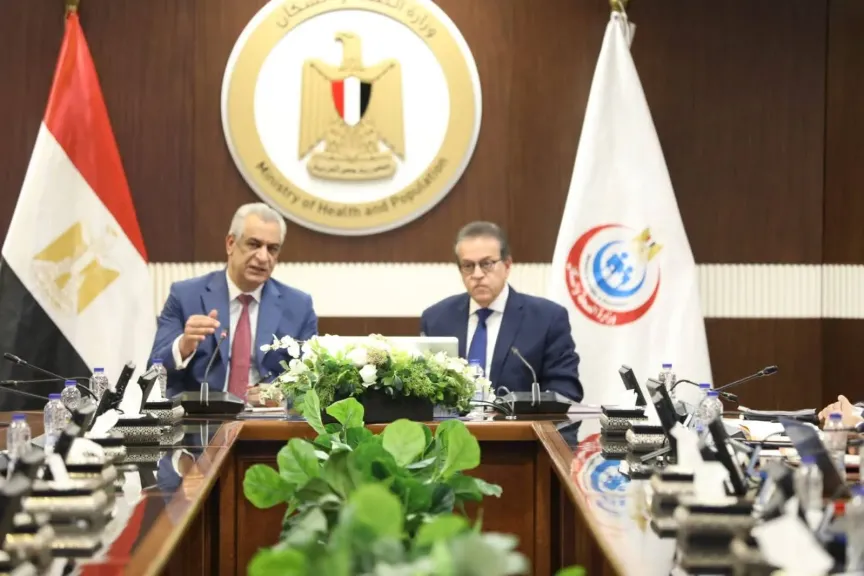 وزيرا الصحة والإنتاج الحربي يبحثان سبل التعاون المشترك لسرعة إنجاز المشروعات القومية الصحية
