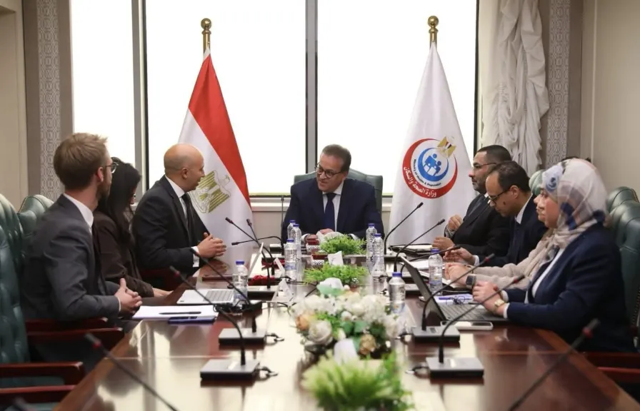وزير الصحة يبحث مع شركة لوريال مصر تعزيز التعاون في الصحة الجلدية