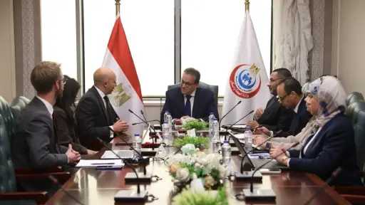 وزير الصحة يبحث مع شركة لوريال مصر تعزيز التعاون في الصحة الجلدية