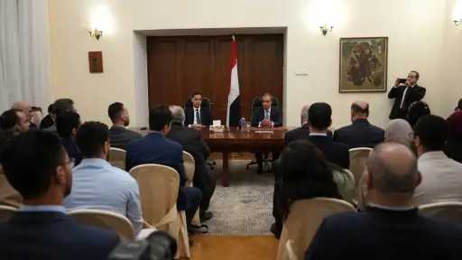 وزير الخارجية يلتقي أبناء الجالية المصرية في موسكو ويؤكد حرص الدولة على دعم المصريين بالخارج