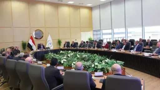 وزير النقل يوجه بإعادة هيكلة جداول تشغيل القطارات بما يتناسب مع حجم الركاب ترشيدا للإنفاق العام