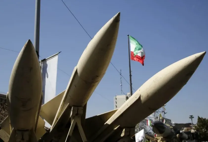 القناة الـ13: المنظومة العسكرية في إيران لا تزال تعمل بكفاءة وقادرة على استهدافنا