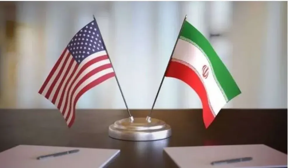 أسوشيتد برس: الوسطاء يواصلون الجهود لإعادة إيران وأمريكا إلى طاولة المفاوضات