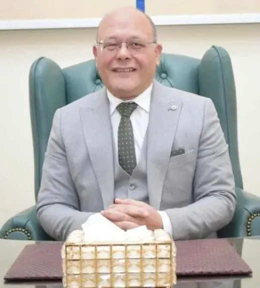 جامعة سوهاج تبدأ حصر أوائل الخريجين خلال 10 سنوات للانضمام إلى الجهاز الإداري للدولة