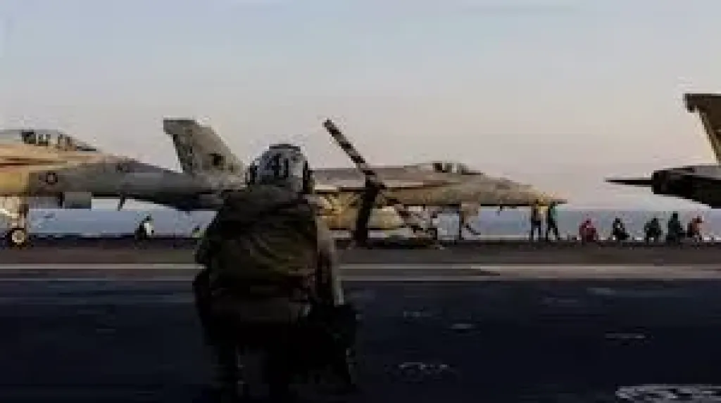 الولايات المتحدة تنقذ طيارًا وضابط أنظمة أسلحة داخل إيران بعد أكثر من يوم من الاختفاء