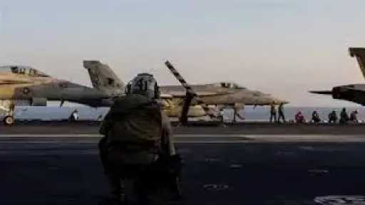 الولايات المتحدة تنقذ طيارًا وضابط أنظمة أسلحة داخل إيران بعد أكثر من يوم من الاختفاء