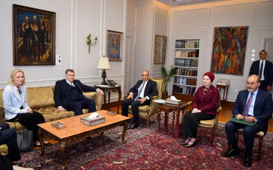 وزير الخارجية يستقبل رئيس البرلمان الاستوني