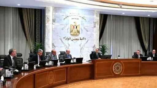 ترشيد الطاقة وتأمين الإمدادات.. تفاصيل اجتماع مدبولي لمواجهة آثار الأزمة الإقليمية