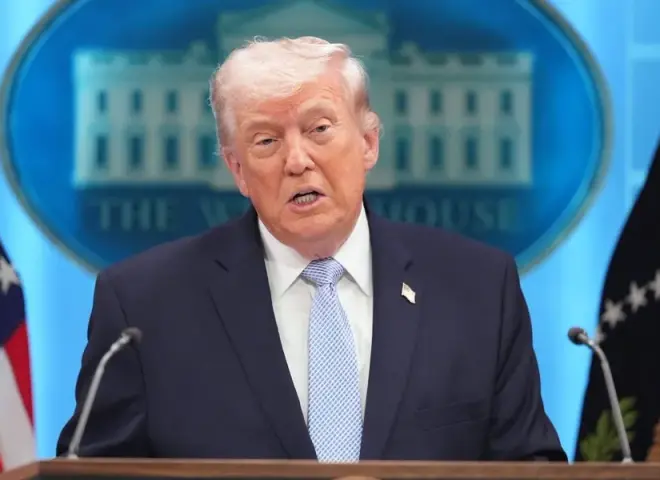 ترامب: إنقاذ الطيارين داخل إيران من أخطر العمليات.. وتفجير طائرتين لمنع وقوع التكنولوجيا في أيدي الإيرانيين