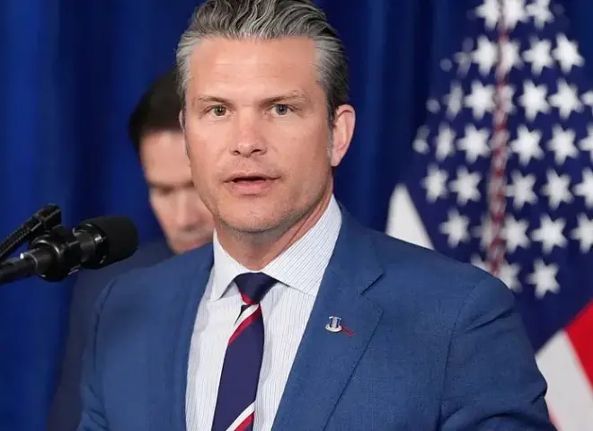 وزير الحرب الأمريكي: سننفذ أكبر موجة ضربات ضد إيران اليوم وتصعيد أكبر غدا