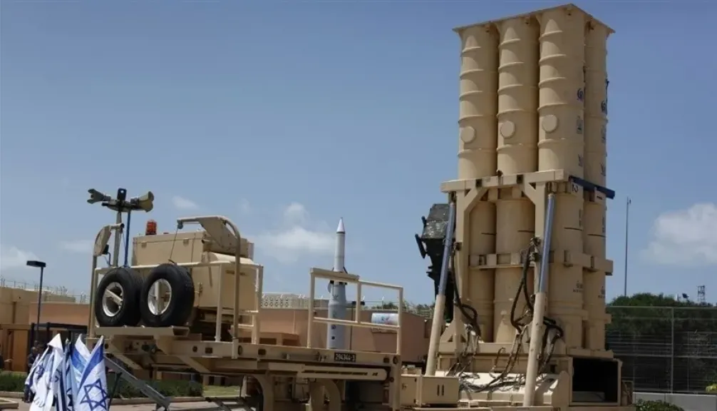 إسرائيل تعلن تسريع إنتاج صواريخ آرو الاعتراضية