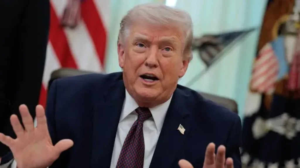 مصر ترحب بإعلان الرئيس الأمريكي الموافقة على تعليق العمليات العسكرية في المنطقة