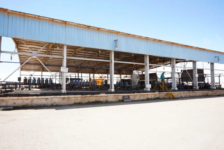 محافظ مطروح يفاجئ مصنع تعبئة الغاز بالكيلو 17