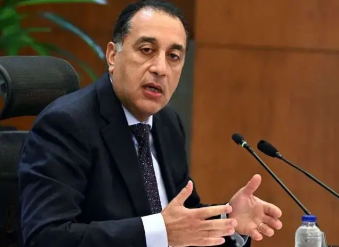 تمتد لـ11 مساءً.. رئيس الوزراء يعلن تعديل مواعيد غلق المحال التجارية حتى 27 أبريل