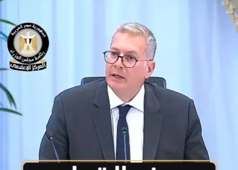 وزير البترول: استكشافات إيني وشل ستغطي 800 مليون قدم مكعب من الغاز يوميا