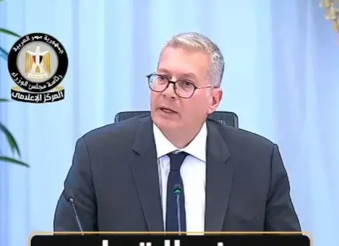 وزير البترول: استكشافات إيني وشل ستغطي 800 مليون قدم مكعب من الغاز يوميا