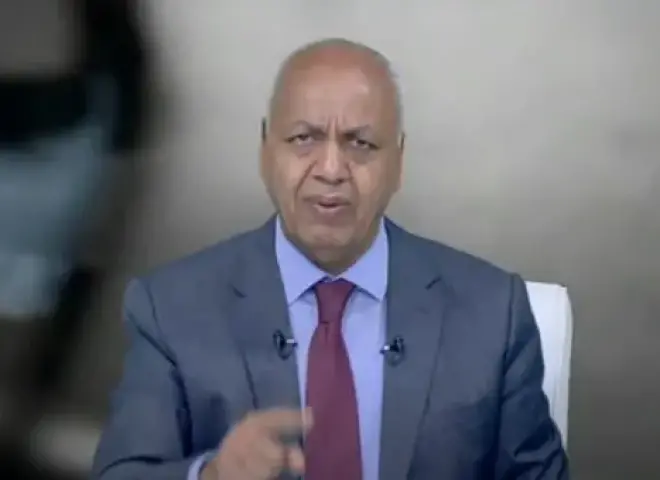 مصطفى بكري: قلوبنا مع أي ضربة وجهت لإسرائيل لكننا ضد أي هجوم يستهدف دولنا العربية