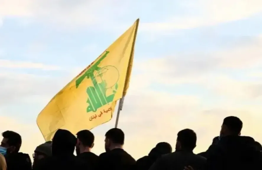 تصعيد على الحدود اللبنانية.. “حزب الله” يعلن تفجير 4 دبابات إسرائيلية في كمين محكم