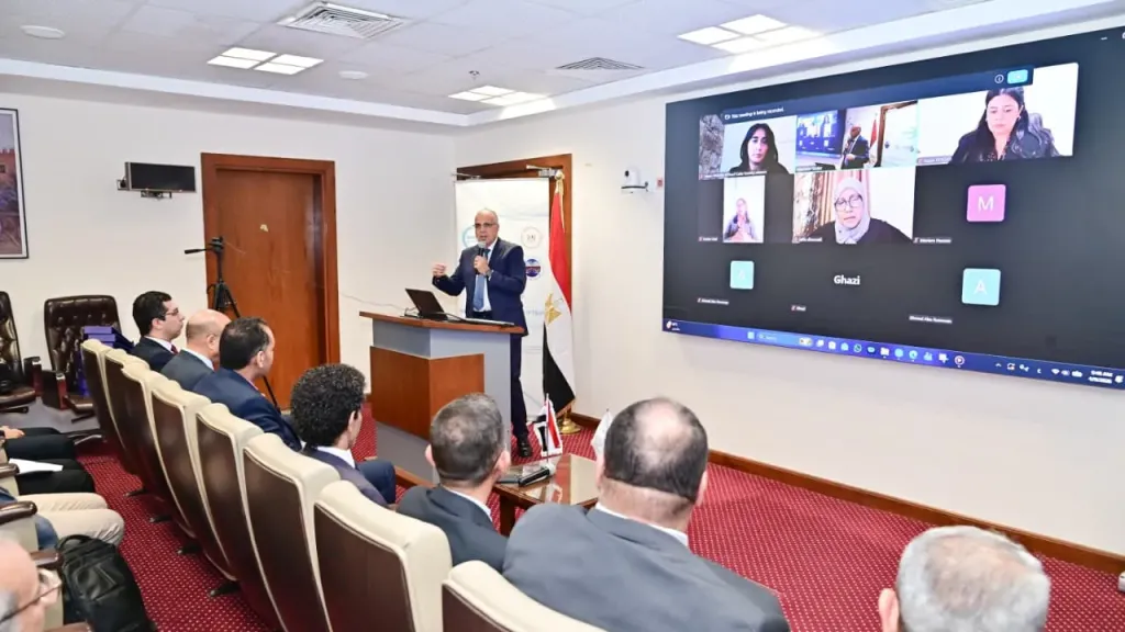 د. سويلم يشهد ختام البرنامج التدريبي..تحلية المياه والترابط بين المياه والغذاء والطاقة والنظم البيئية