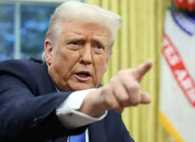 ترامب: الولايات المتحدة ستبدأ جلب معدات لإزالة الألغام من مضيق هرمز