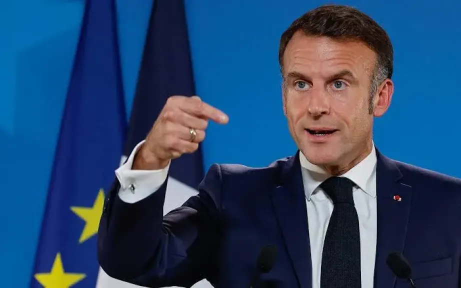 ماكرون يعلن عن مؤتمر دولي لاستعادة حرية الملاحة في مضيق هرمز