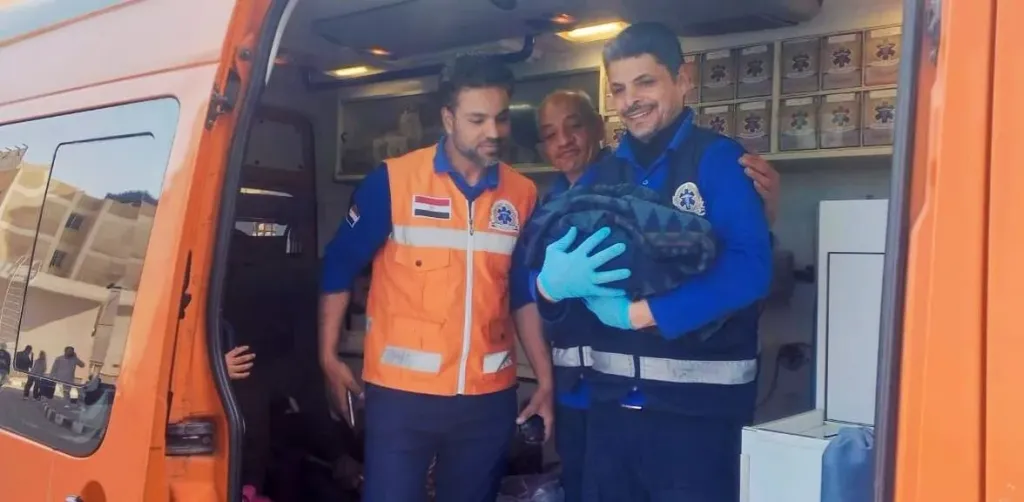 محافظ الغربية يشيد بجهود هيئة الإسعاف وسرعة تعاملها مع حالة ولادة مفاجئة بقرية محلة مرحوم